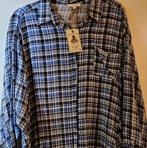 Easel Blue and White Plaid Blouse